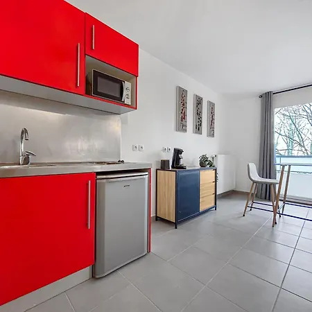 Lumineux Avec Balcon *