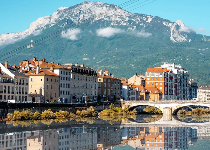 דירה Lumineux Avec Balcon גרנובל